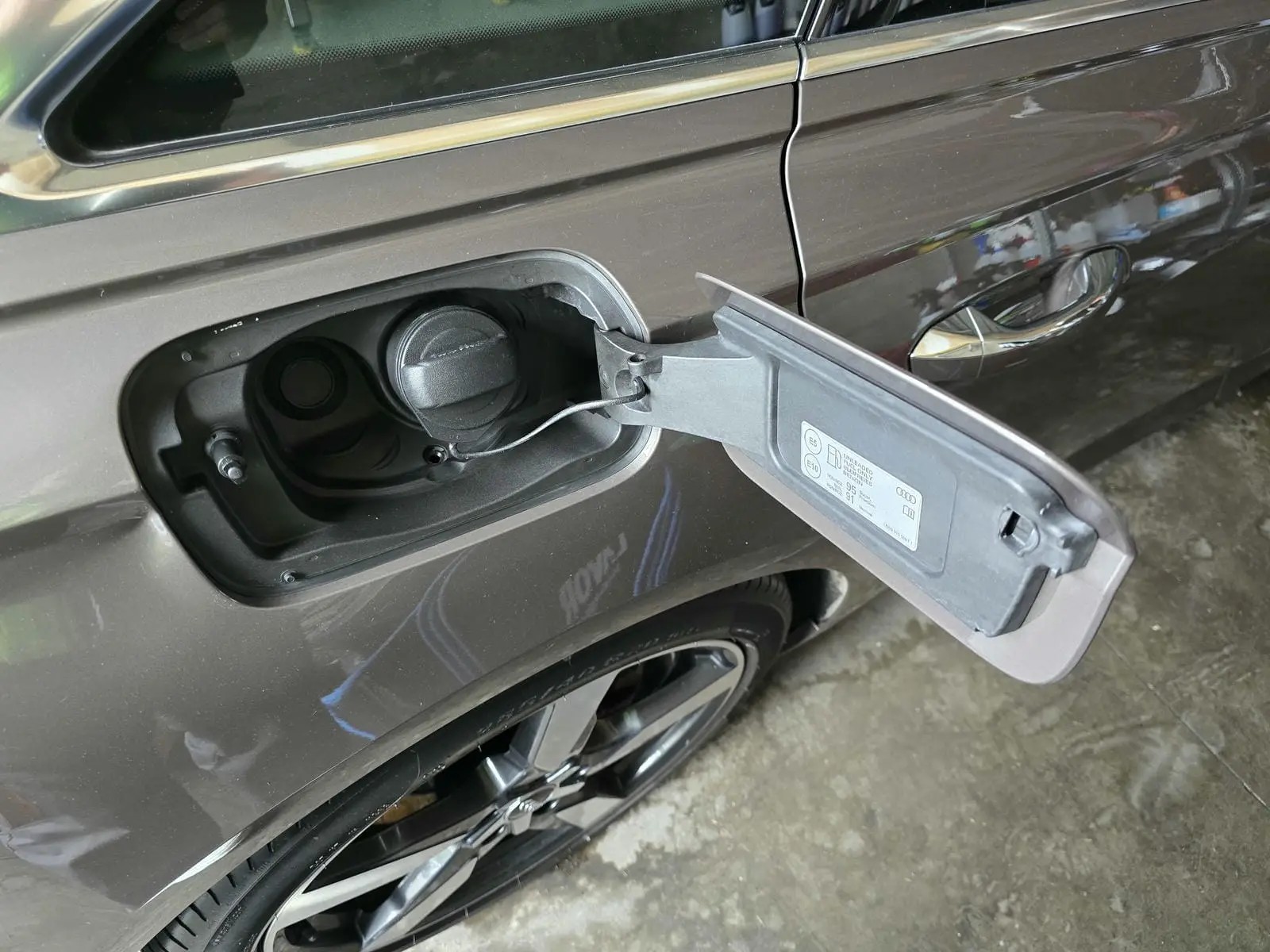 Mercedes C220 po čistení, fotka 1