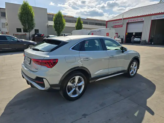 Audi Q3 po čistení, fotka 6