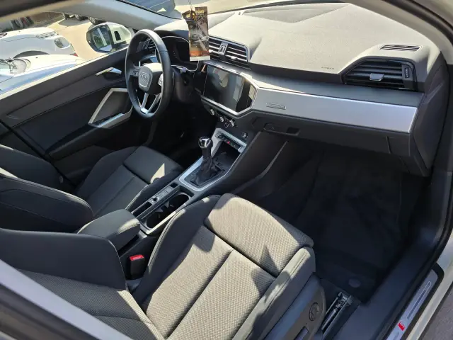 Audi Q3 po čistení, fotka 14