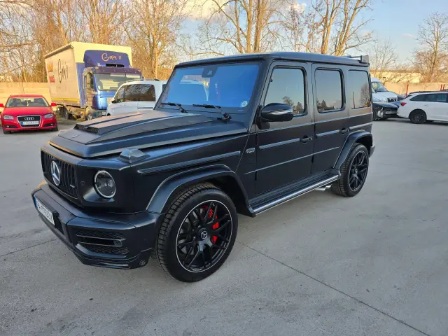 Mercedes Brabus po čistení
