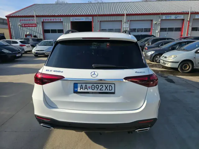 Mercedes GLE po čistení, fotka 7