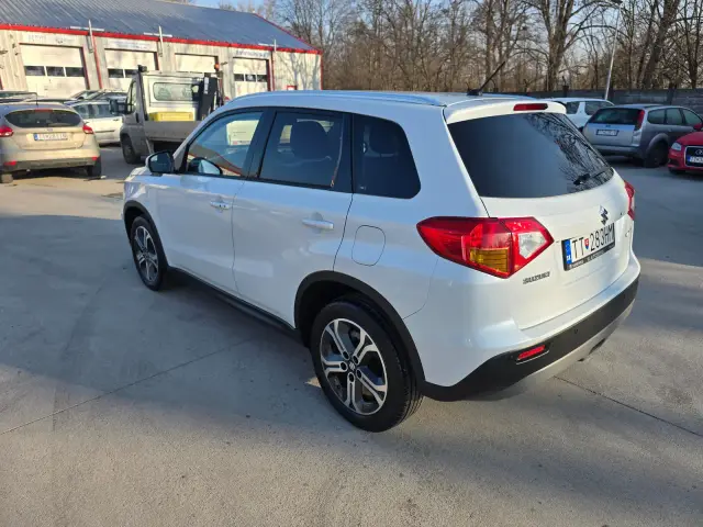 Suzuki Swift po čistení, fotka 6